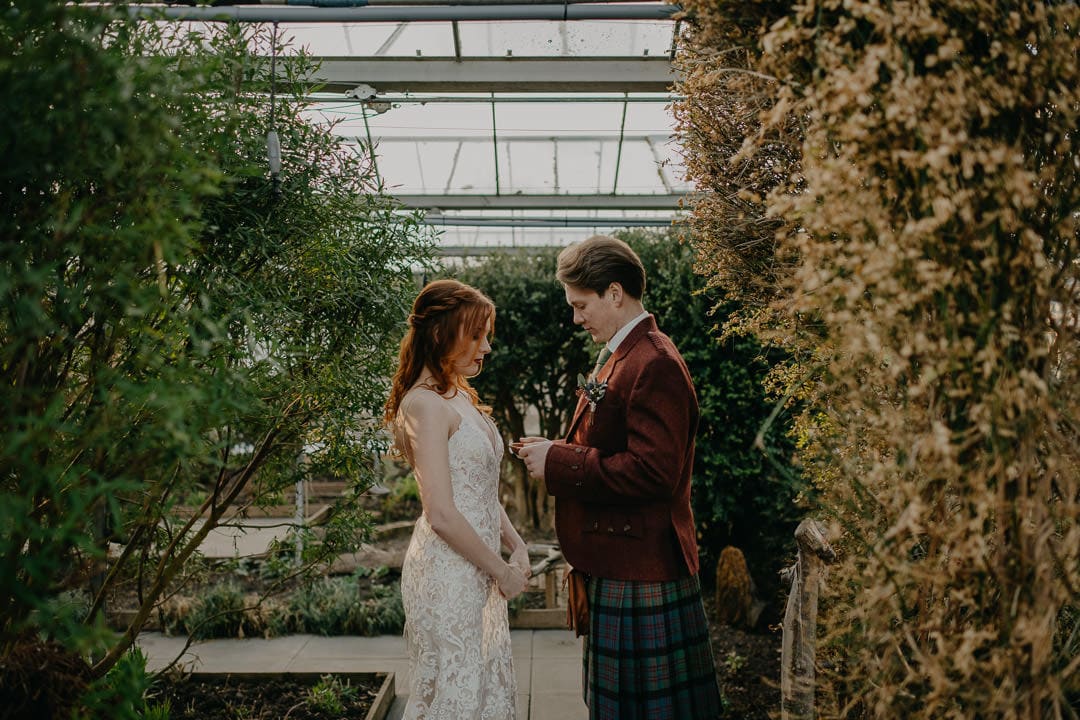 Quaich ceremony in a greenhouse elopement, Scottish celtic traditions