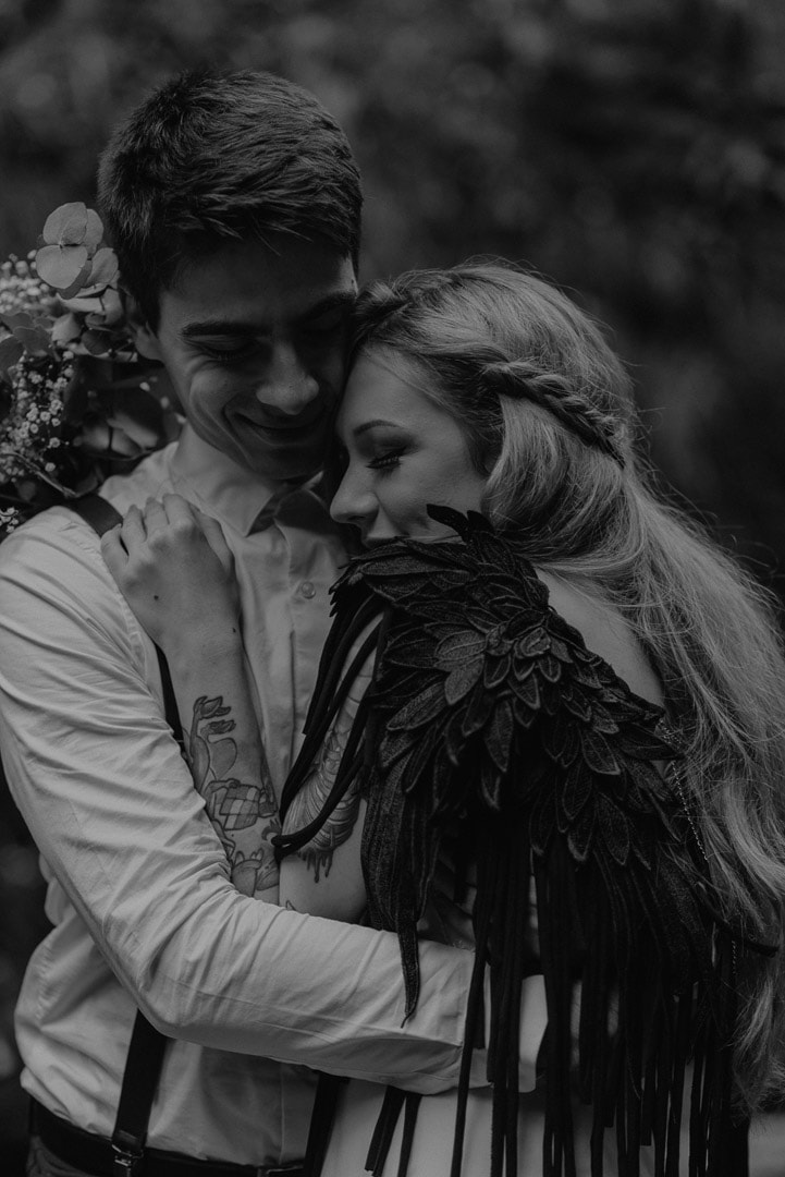 devil's pulpit elopement ceremony