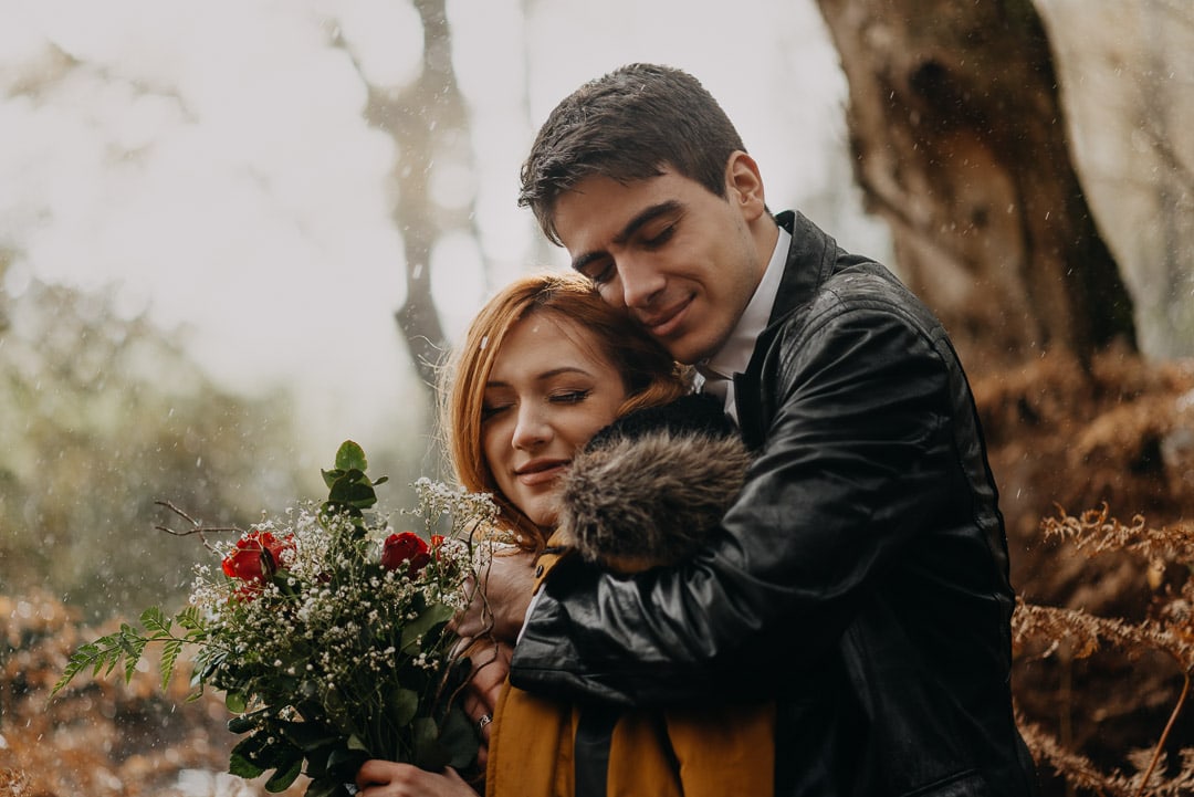 autumn elopement in finnich glen