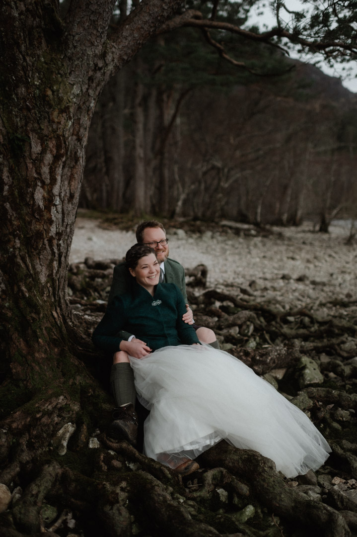 Outlander elopement couple eloping at a loch in Torridon