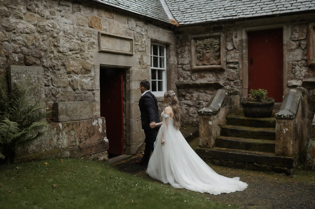 Outlander elopement outside Glencorse Kirk near Edinburgh